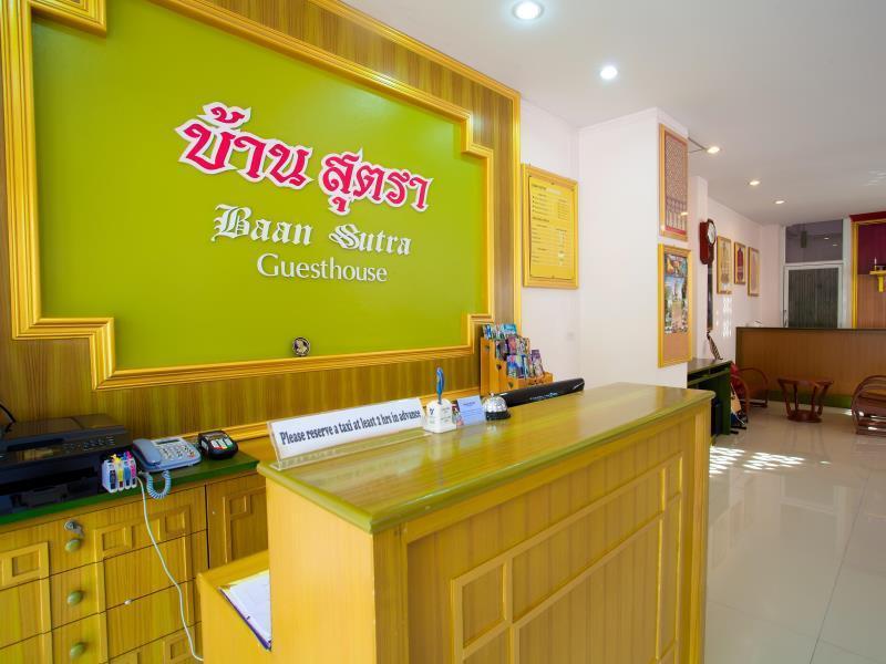 Baan Sutra Guesthouse Phuket Buitenkant foto